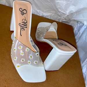 Floral Print heels sandals